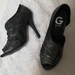 Gunmetal Guess heels